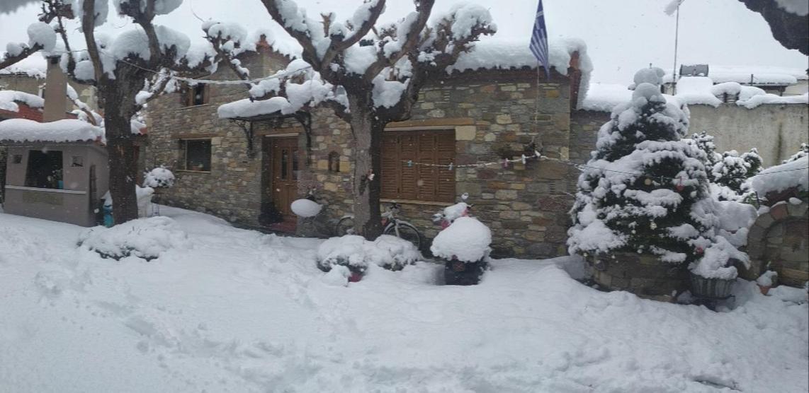 "The Stone" Apartment Agios Vlasios  Exterior photo